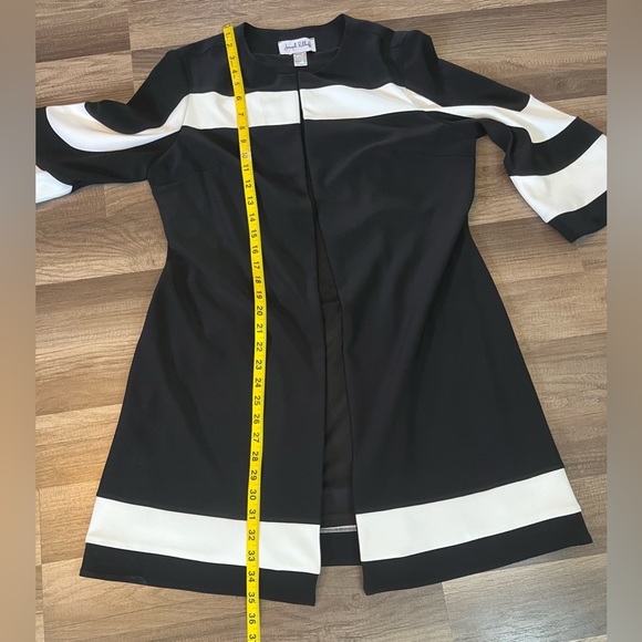 Joseph Ribkoff Black/Vanilla Cover-Up Style SZ 10 - Picture 6 of 11